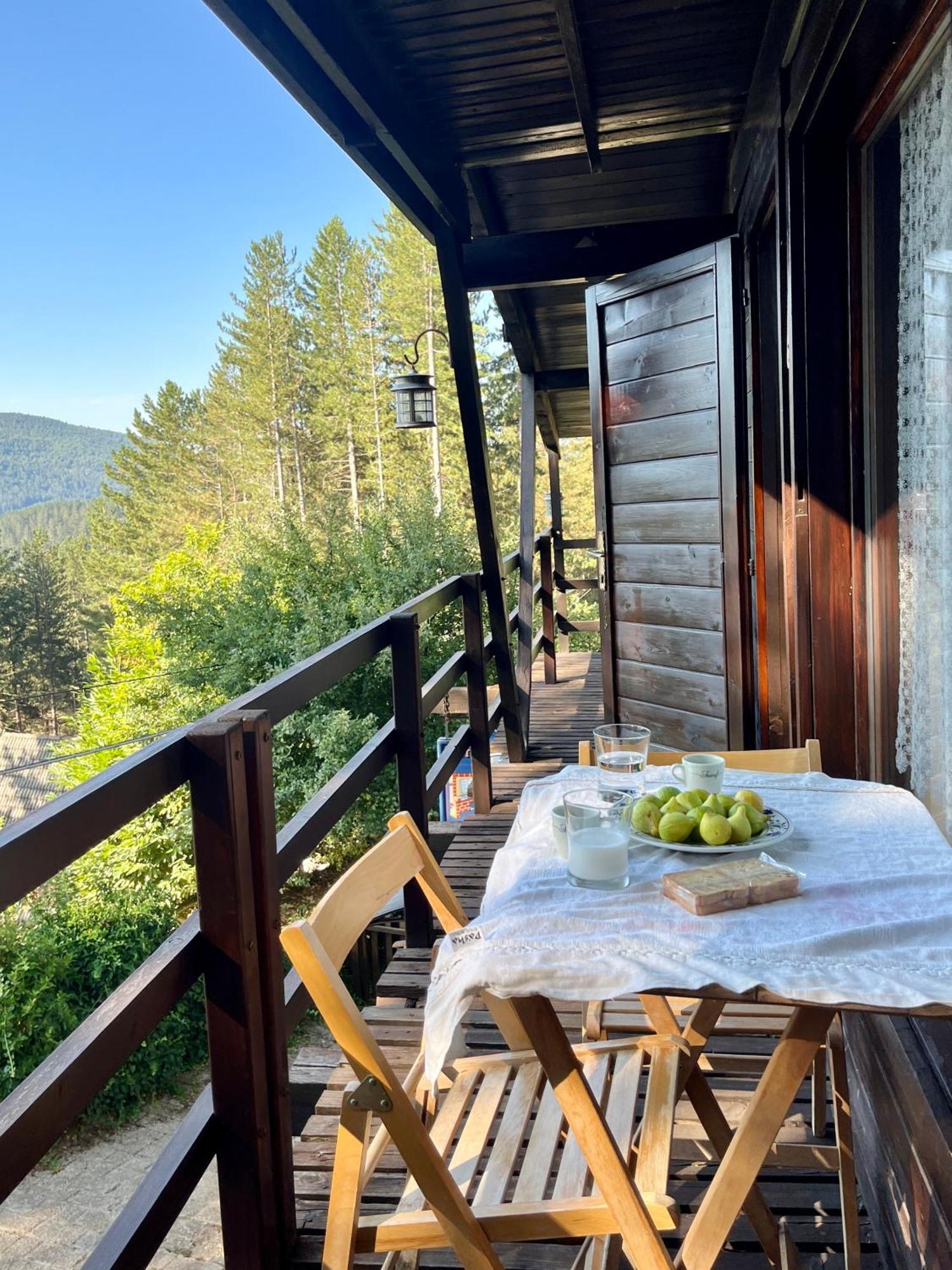 Chalet Natura La Taverna Dei 3 Porcellini Cavaliere  Екстер'єр фото