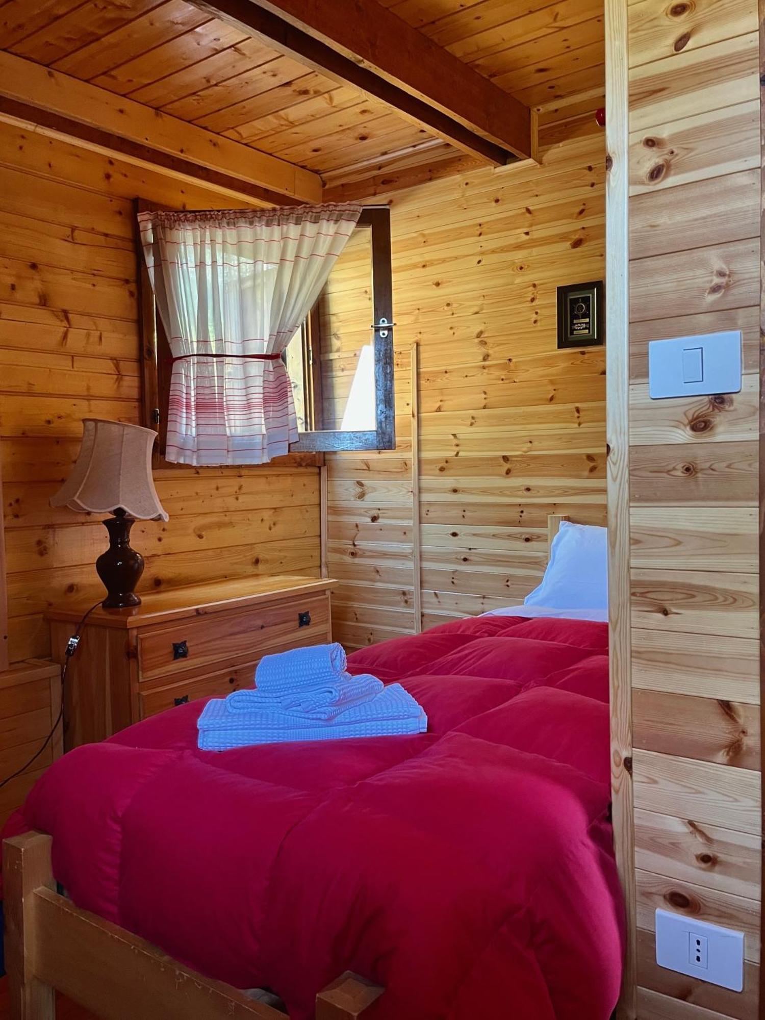 Chalet Natura La Taverna Dei 3 Porcellini Cavaliere  Екстер'єр фото
